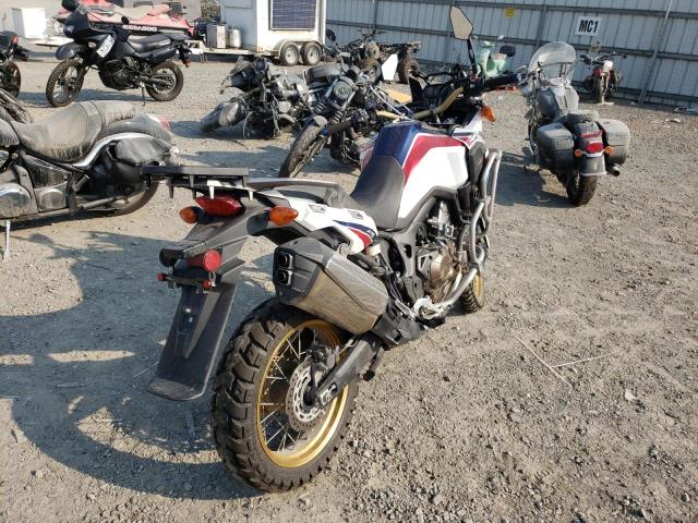 JH2SD04G7HK000363 - 2017 HONDA CRF1000 WHITE photo 4