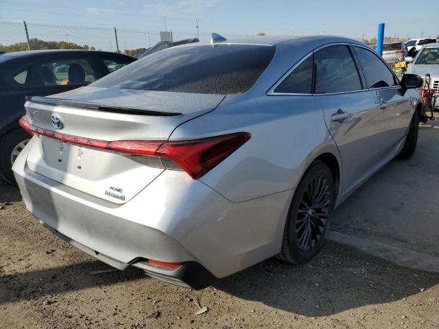 4T1E21FB4LU014426 - 2020 TOYOTA AVALON XSE SILVER photo 4