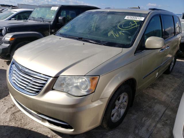 2A4RR5DG1BR802402 - 2011 CHRYSLER TOWN & COU BEIGE photo 2