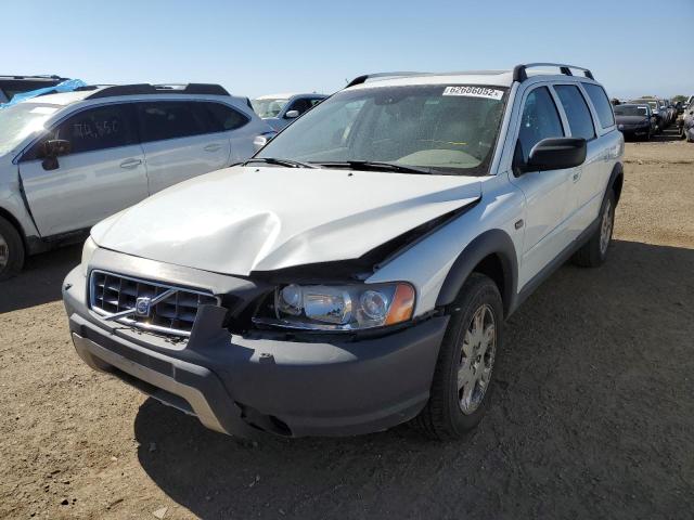 YV4SZ592161221803 - 2006 VOLVO XC70 WHITE photo 2