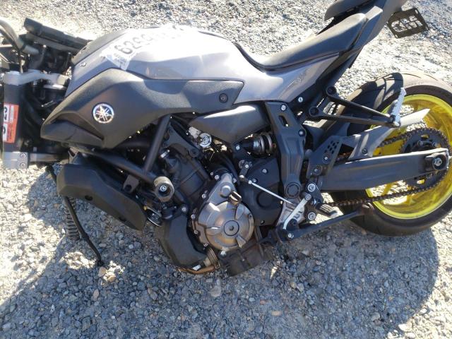 JYARM06E1GA009840 - 2016 YAMAHA FZ07 GRAY photo 7