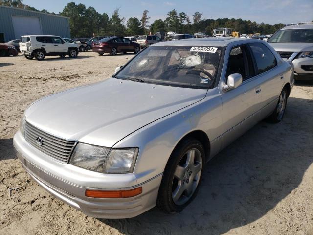 JT8BH22F0T0068137 - 1996 LEXUS LS 400 SILVER photo 2