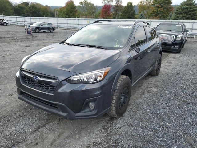 JF2GTADC3J8255567 - 2018 SUBARU CROSSTREK CHARCOAL photo 2