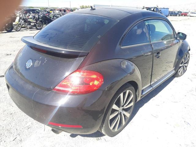 3VWVA7AT0CM605784 - 2012 VOLKSWAGEN BEETLE TUR BLACK photo 4