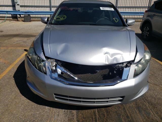 1HGCP26409A037945 - 2009 HONDA ACCORD LXP SILVER photo 9