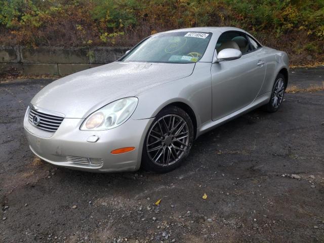 JTHFN48Y330048205 - 2003 LEXUS SC 430 SILVER photo 2