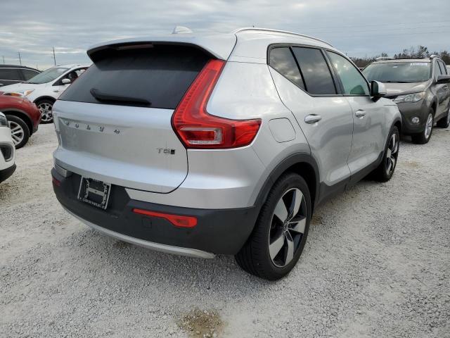 YV4162XZ4K2021456 - 2019 VOLVO XC40 T5 MO SILVER photo 4