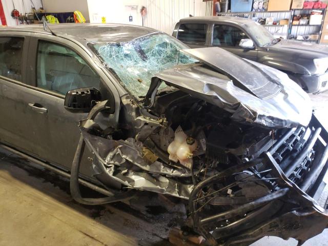 1GCGTEEN6J1314240 - 2018 CHEVROLET COLORADO Z GRAY photo 9