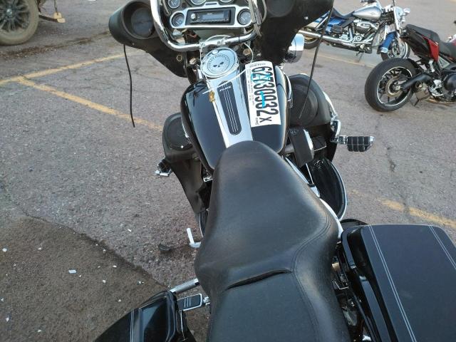 1HD1FC4167Y716452 - 2007 HARLEY-DAVIDSON FLHTCUI 黑色 照片 5