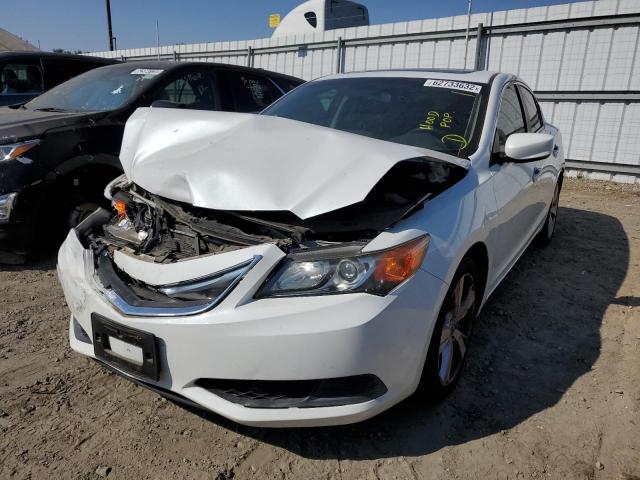 19VDE1F3XFE002969 - 2015 ACURA ILX 20 WHITE photo 2