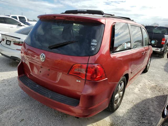 2V8HW34189R517995 - 2009 VOLKSWAGEN ROUTAN SE RED photo 4