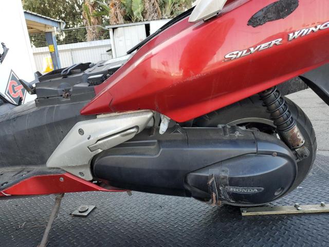 JH2PF01163K102066 - 2003 HONDA FSC600 D RED photo 6