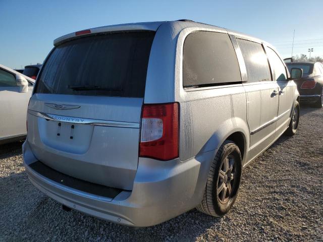 2A4RR5DG7BR705107 - 2011 CHRYSLER TOWN & COU SILVER photo 4