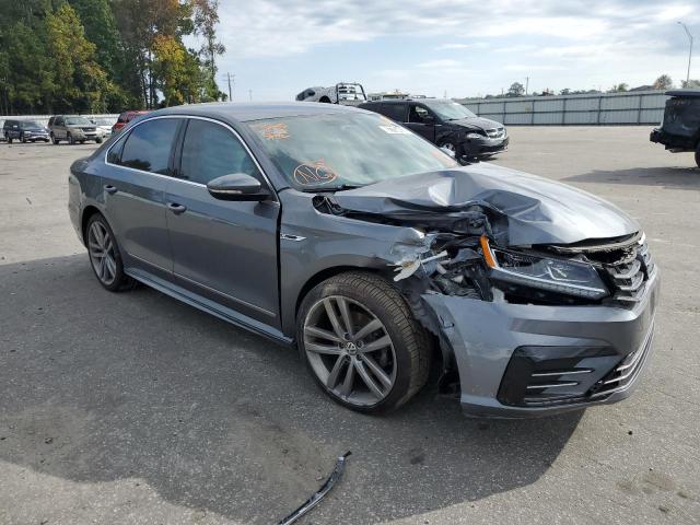 1VWDT7A32HC039111 - 2017 VOLKSWAGEN PASSAT R-L GRAY photo 1