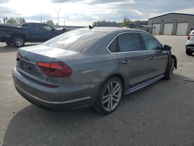 1VWDT7A32HC039111 - 2017 VOLKSWAGEN PASSAT R-L GRAY photo 4