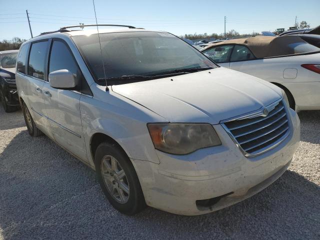 2A4RR5D15AR450905 - 2010 CHRYSLER TOWN & COU WHITE photo 1