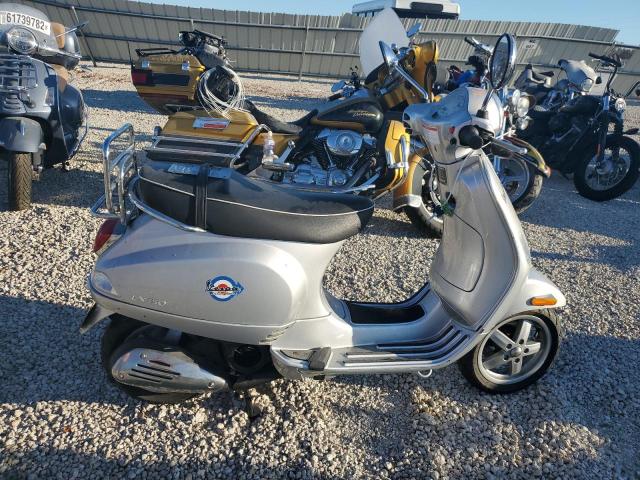 ZAPM448FX95016310 - 2009 VESPA LX 150 SILVER photo 9