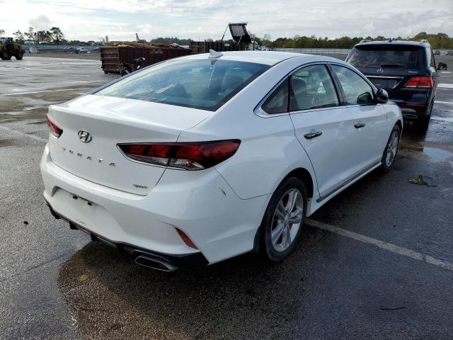 5NPE34AF0KH781647 - 2019 HYUNDAI SONATA LIM WHITE photo 4