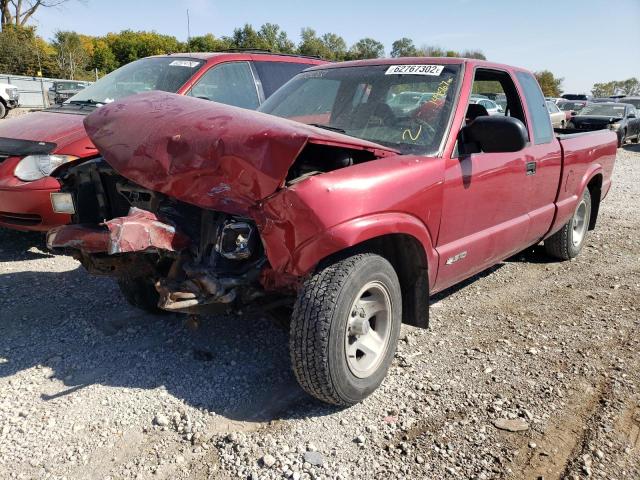 1GCCS19X2V8184640 - 1997 CHEVROLET S TRUCK S1 RED photo 2