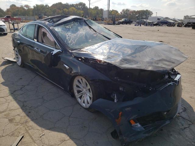 5YJSA1E27JF245564 - 2018 TESLA MODEL S Սև լուսանկար 1