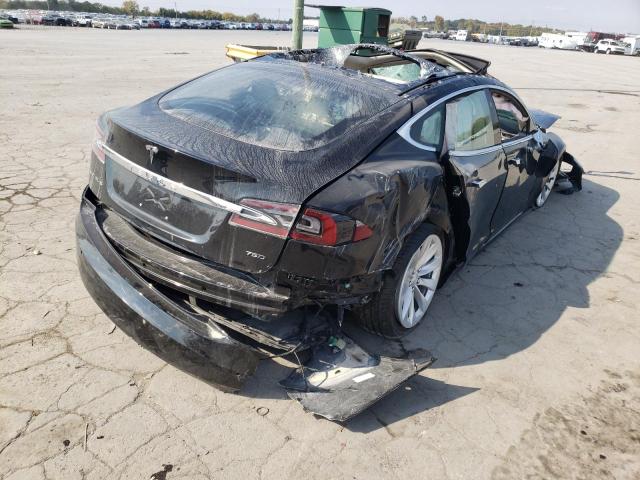 5YJSA1E27JF245564 - 2018 TESLA MODEL S Սև լուսանկար 4