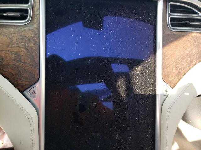 5YJSA1E27JF245564 - 2018 TESLA MODEL S Սև լուսանկար 8