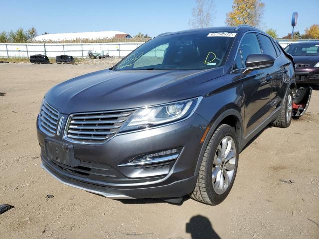 5LMCJ2D93JUL22634 - 2018 LINCOLN MKC SELECT GRAY photo 2