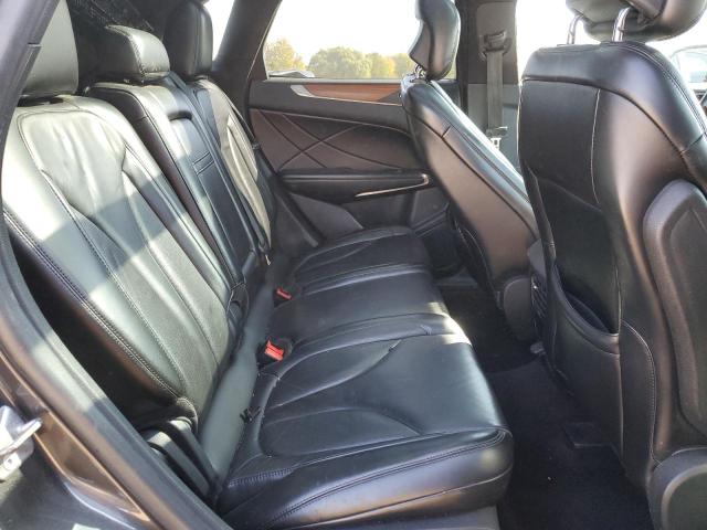 5LMCJ2D93JUL22634 - 2018 LINCOLN MKC SELECT 灰色 照片 6