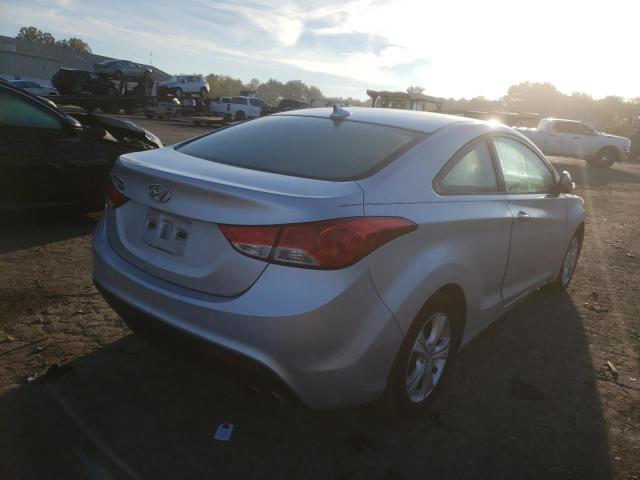 KMHDH6AE3DU011382 - 2013 HYUNDAI ELANTRA CO SILVER photo 4