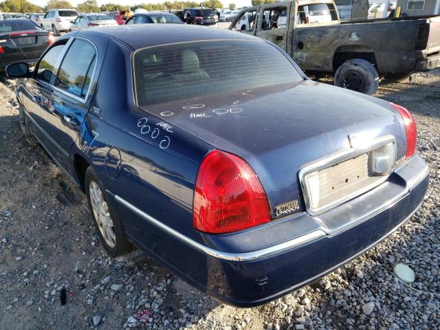 1LNHM82V57Y614841 - 2007 LINCOLN TOWN CAR S BLUE photo 3