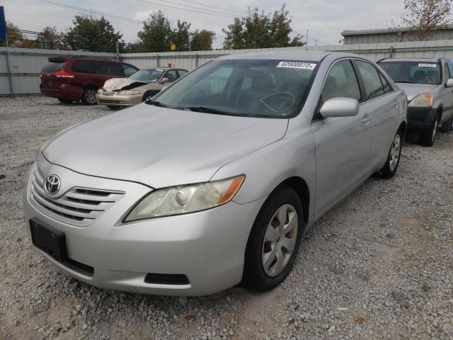 4T1BE46K27U635147 - 2007 TOYOTA CAMRY CE SILVER photo 2