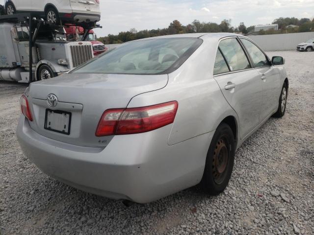 4T1BE46K27U635147 - 2007 TOYOTA CAMRY CE SILVER photo 4