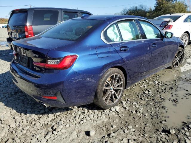 3MW5R7J0XL8B35738 - 2020 BMW 330XI BLUE photo 4