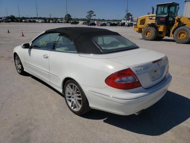 WDBTK56F88F252120 - 2008 MERCEDES-BENZ CLK 350 WHITE photo 3