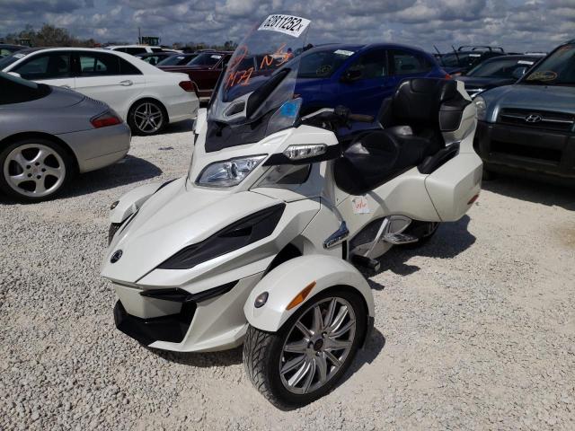 2BXNBDD11EV007361 - 2014 CAN-AM SPYDER ROA WHITE photo 2