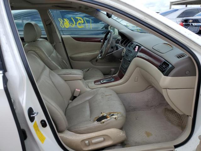 JTHBF30G636020047 - 2003 LEXUS ES 300 WHITE photo 5