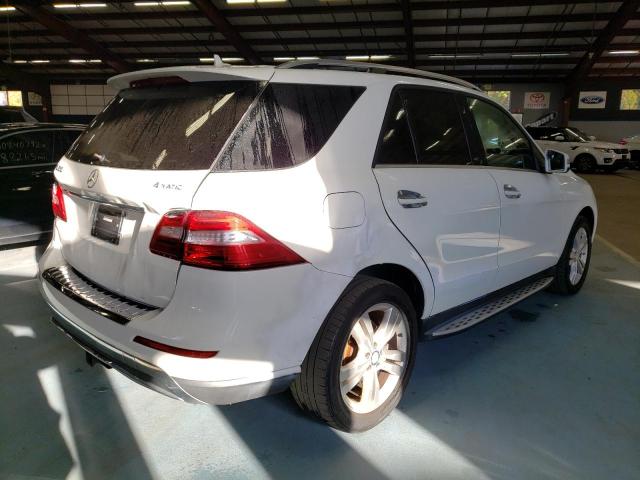 4JGDA5HB7DA177691 - 2013 MERCEDES-BENZ ML 350 4MA WHITE photo 4