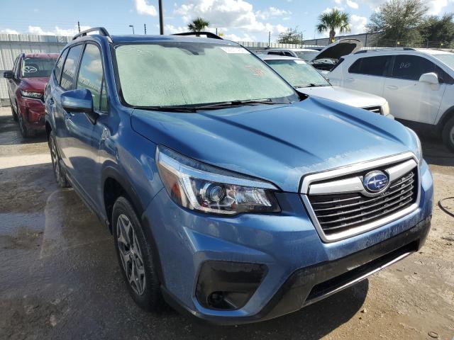 JF2SKAGC5KH460379 - 2019 SUBARU FORESTER P BLUE photo 1