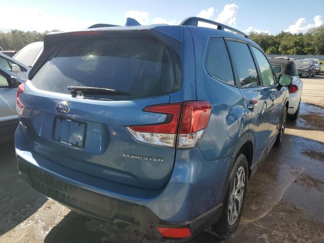 JF2SKAGC5KH460379 - 2019 SUBARU FORESTER P BLUE photo 4