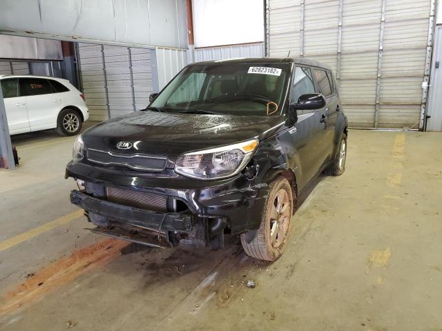 KNDJN2A29H7502266 - 2017 KIA SOUL BLACK photo 2