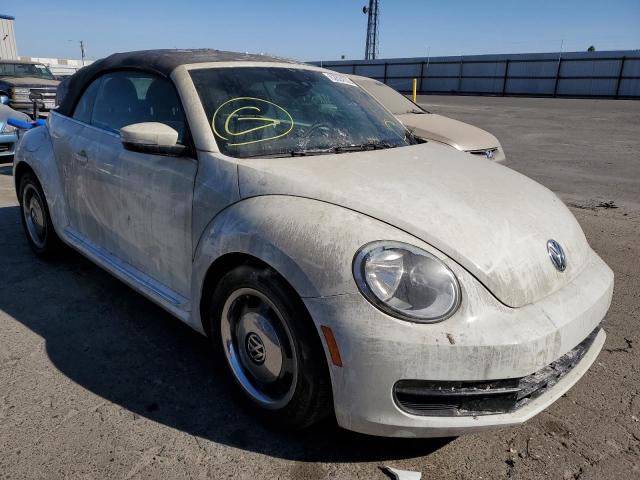 3VW507AT8GM810956 - 2016 VOLKSWAGEN BEETLE S/S WHITE photo 1