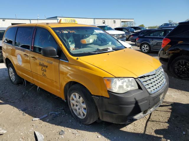 2A8HR44E99R526709 - 2009 CHRYSLER TOWN & COU YELLOW photo 1