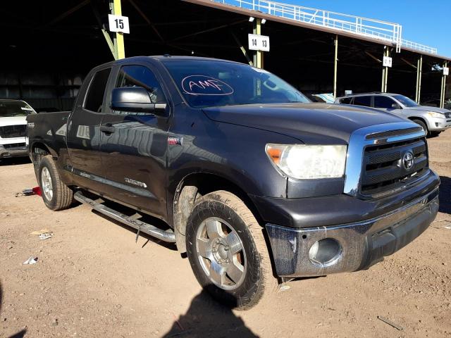 5TFUY5F16CX220889 - 2012 TOYOTA TUNDRA DOU GRAY photo 1