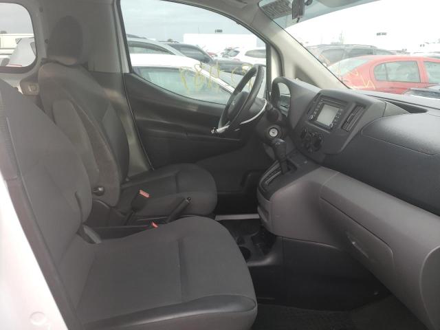 3N63M0ZN4FK704457 - 2015 CHEVROLET CITY EXPRE Weiß Foto 5