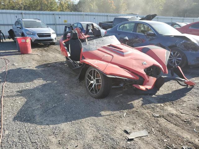 57XAAPFA3G7113962 - 2016 POLARIS SLINGSHOT RED photo 1