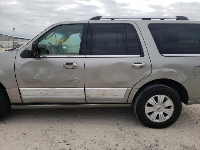 5LMFU27528LJ22180 - 2008 LINCOLN NAVIGATOR 灰色 照片 9