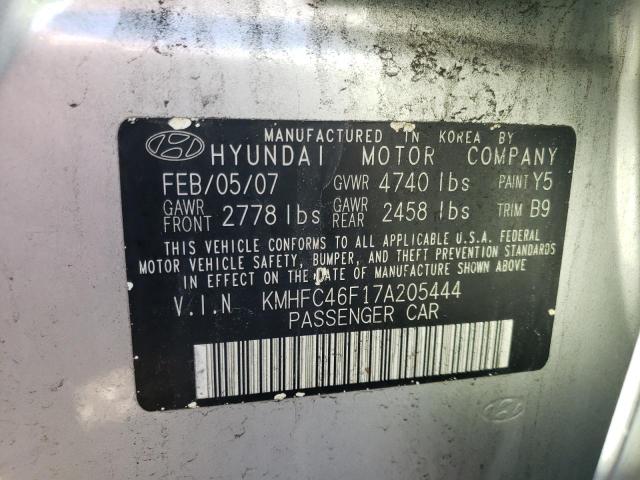 KMHFC46F17A205444 - 2007 HYUNDAI AZERA SE GRAY photo 10