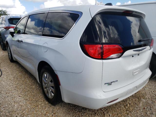 2C4RC1AG2JR122169 - 2018 CHRYSLER PACIFICA L WHITE photo 3