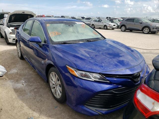 JTNB11HK8J3017853 - 2018 TOYOTA CAMRY LE A BLUE photo 1