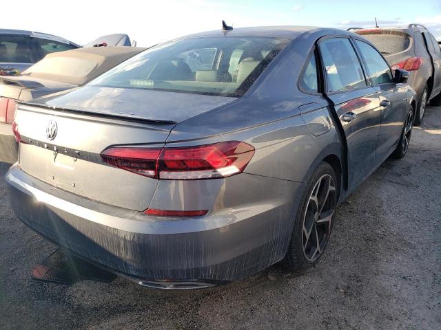 1VWMA7A38MC000684 - 2021 VOLKSWAGEN PASSAT R-L GRAY photo 4